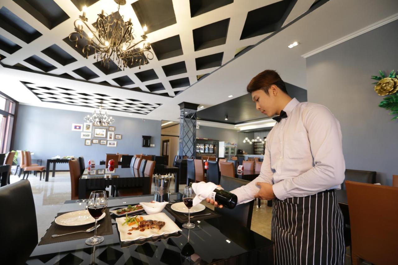 Khounmixay Hotel 万象 外观 照片